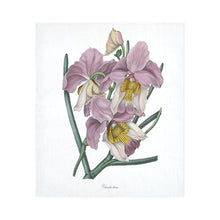 Load image into Gallery viewer, Vanda Teres Cotton Linen Wall Tapestry 51"x 60"