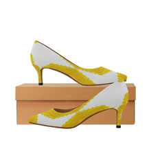 Load image into Gallery viewer, HL2 Women&#39;s Pointed Toe Low Heel Pumps (Model 053)