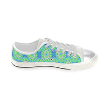 Load image into Gallery viewer, pattern 311 Women's Classic Canvas Shoes (Model 018)